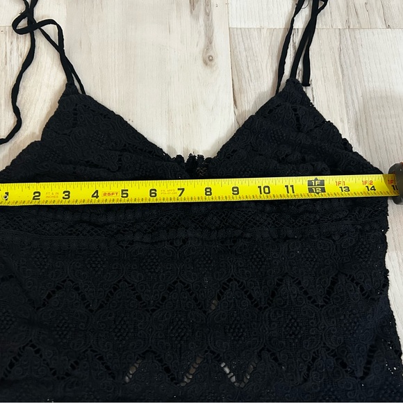 Black Lace Bralette S Crop Top Boho Scalloped Hem Sheer Lace Festival Tank - Picture 5 of 12